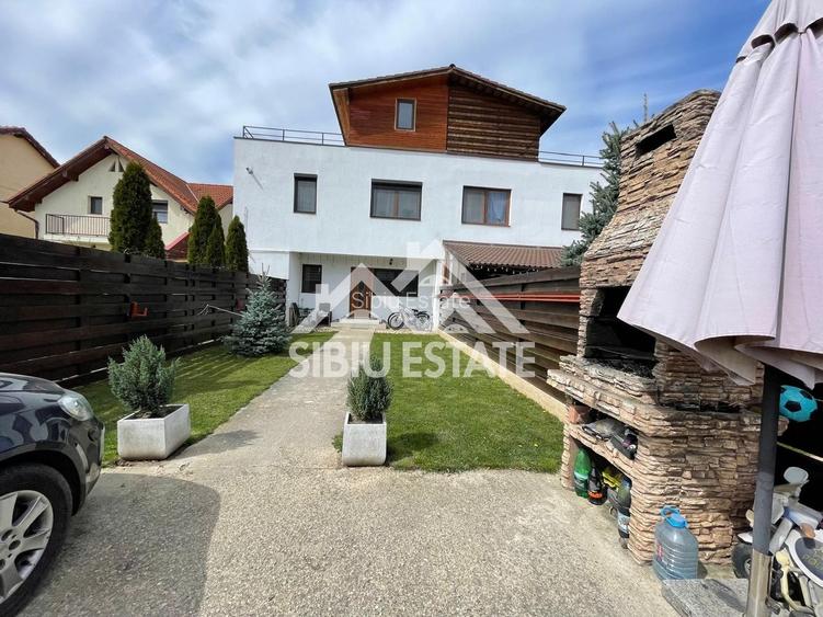 Apartament la Vila cu  3 camere cu grădină 147 mp. si 2 locuri parcare - 15