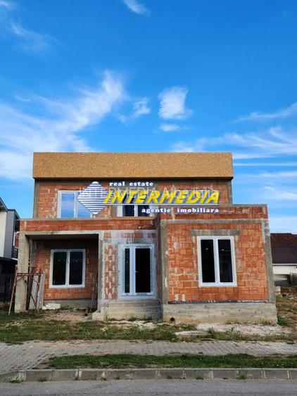 CASA NOUA I 170 MP I TEREN I 500 MP I 4 CAMERE I CETATE I FINISATA COMPLET I - 9