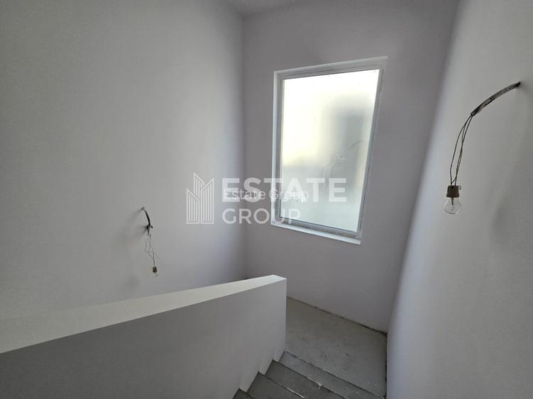 Duplex cu 5 camere despartit prin camera tehnica in Dumbravita - 9