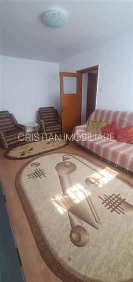 Inchiriere Ap 3 cam conf 1 Calea Galati, mobilat si utilat, etaj 2 - 2