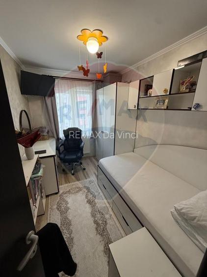 Apartament 3 camere de vânzare la preț de doua camere. Oferta ideală ! - 7