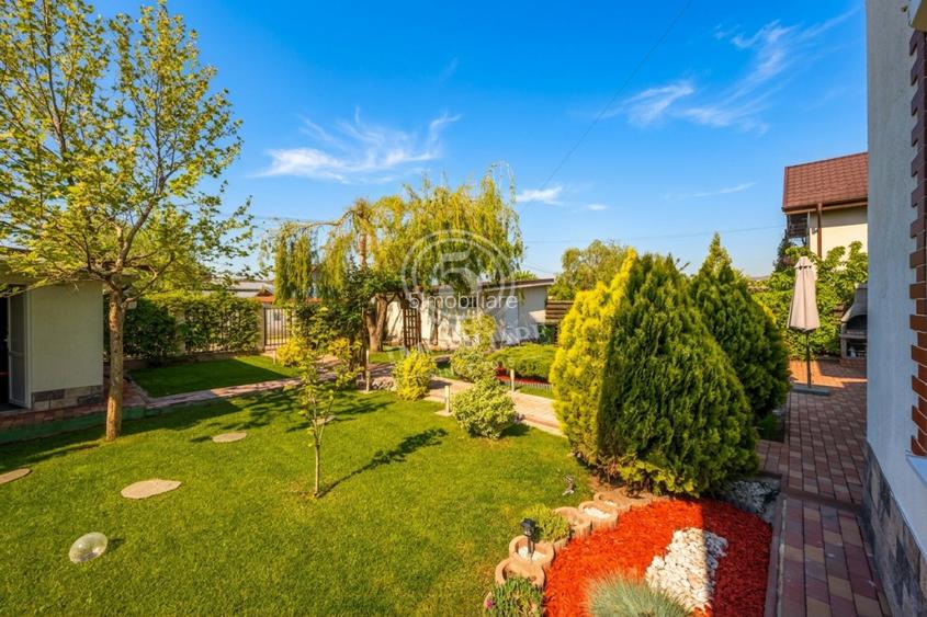 Casa cu probabil cea mai frumoasă grădină din Bragadiru + 2 garaje - 2