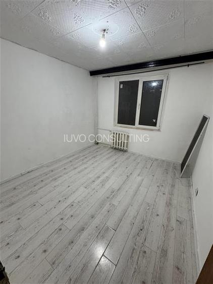 Apartament 3 camere Semidecomandat Sos.Oltenitei - Garnitei - 7