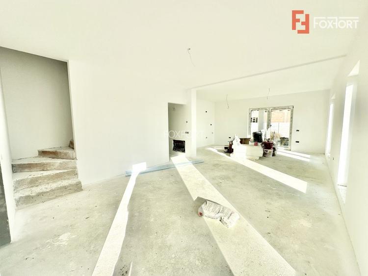 COMISION 0% - Duplex Individual Mosnita, Zona Calea Urseni - 5 camere, 3 bai - 7