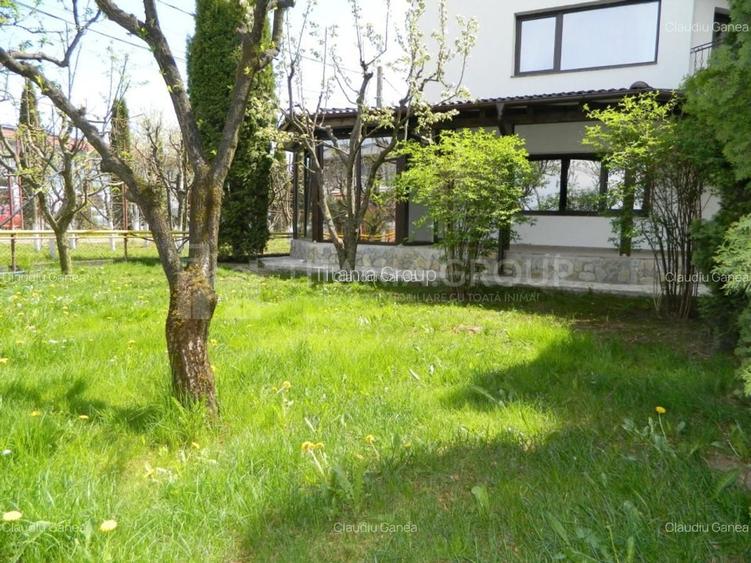 Apartament superb de 4 camere, curte proprie, zona Bartolomeu. - 3