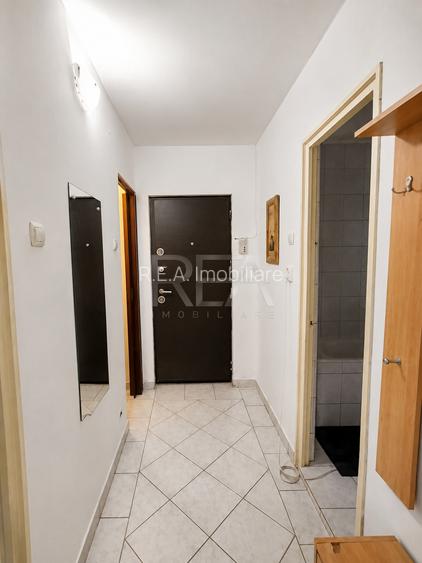 Garsonieră 40mp | Vitan | 10 minute de metrou - 10