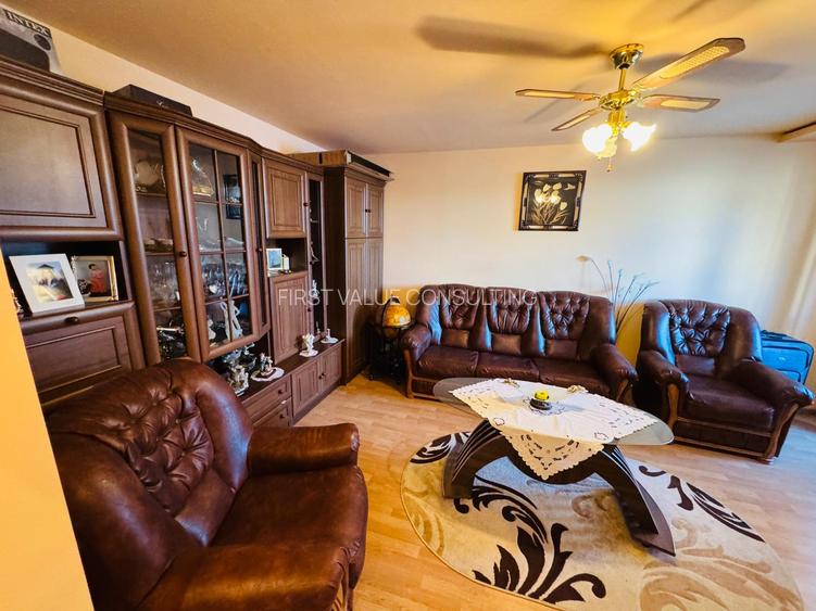 3 camere decomandate - etaj 1(zona Stomatologie) - 2