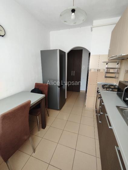 Proprietar - Apartament 2 camere  - et. 2 - Abator / Parcul Feroviarilor - 8