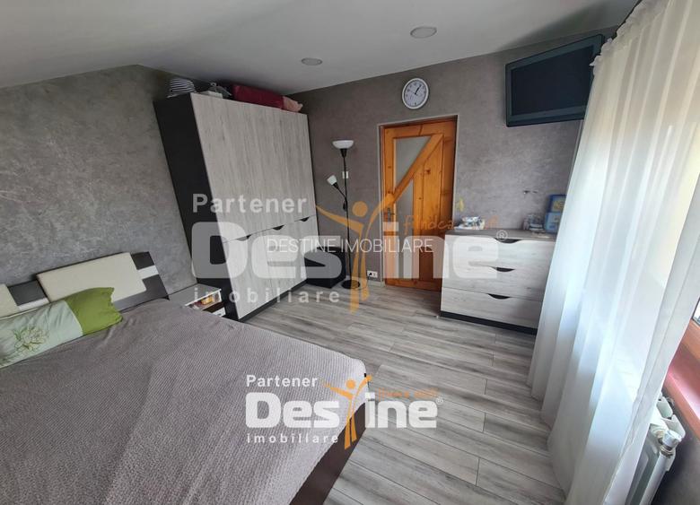 Casa individuala 96,50 mp utili, P+M - 175 mp teren - curte, utilitati- Aviatiei - 4