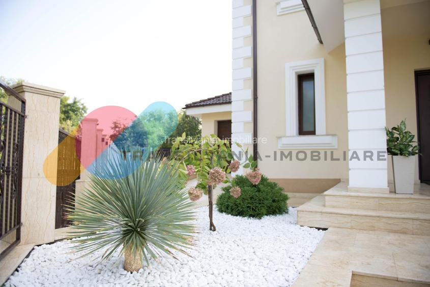 Casă Superfinisată cu Piscină Încălzită | 300 mp utili | Smart Home | 5 Camere - 3