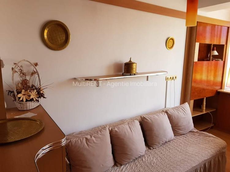 De inchiriat Apartament spatios - Ultracentral ! - 2