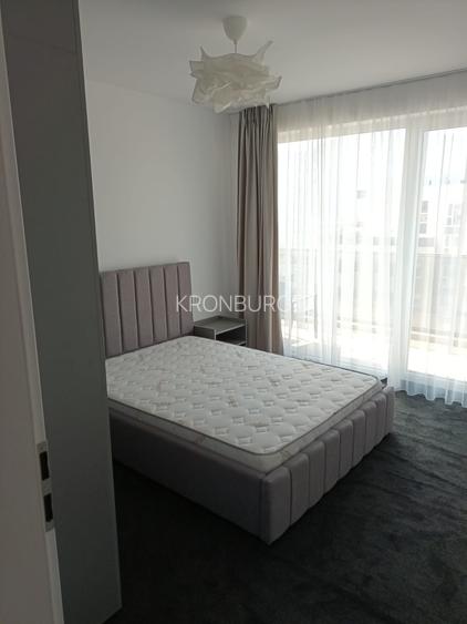 De inchiriat Apartament 4 camere - 2