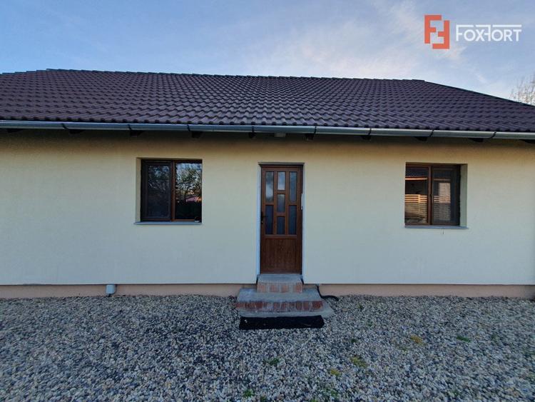 COMISION 0% Casa pe parter cu 3 dormitoare | Sanmihaiu Roman