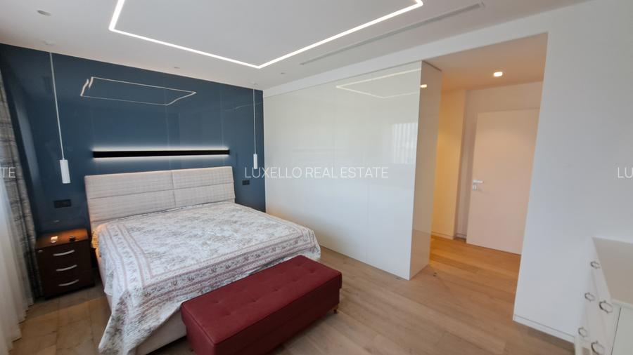 APARTAMENT 4 CAMERE CU SCARA INTERIOARA TIP LOFT -ULTRA LUX - 45