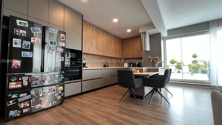 Deasupra tuturor — Penthouse 400 mp cu terasă de 100 mp - 5