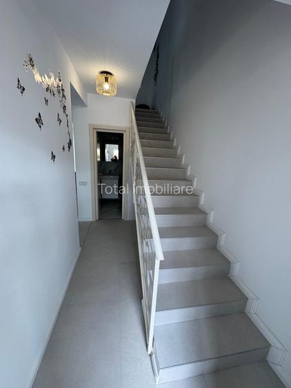 CASA INDIVIDUALA CUPLATA MOBILATA SI UTILATA STR. PALTINIS 52 - 44