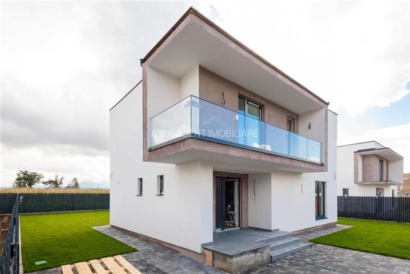 Imobil aparte, arhitectura deosebita, conditii avantajoase, Sanpetru - 17