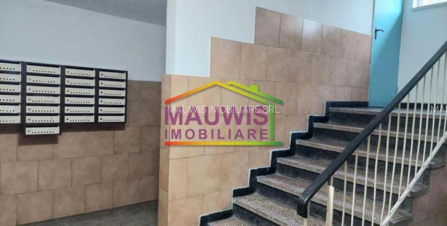 Mosilor / 5 min Metrou / Obor /  et1 1 / bl 1980 / - 10