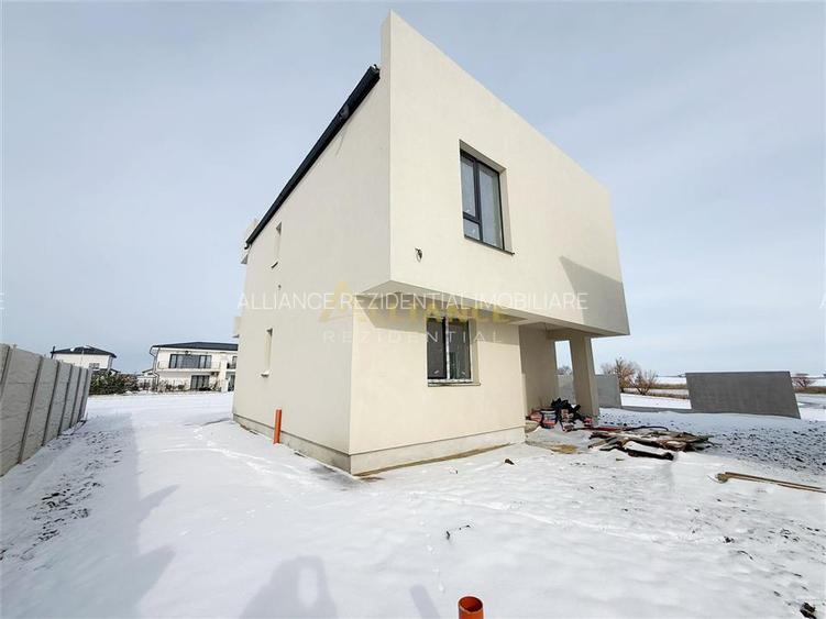 Vila Individuala / 4 Camere / 3 Bai / Incalzire Pardoseala / Teren 390 mp - 2