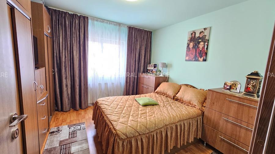 Apartament 3 camere decomandat zona Judetean,mobilat,122500 Euro - 5