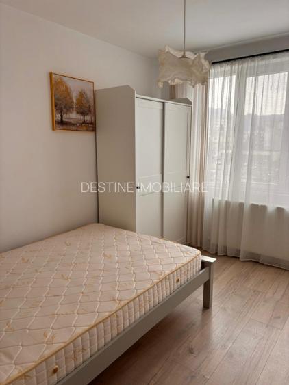 Apartament cu 2 camere decomandat, etaj intermediar, situat in cartierul Astra - 5