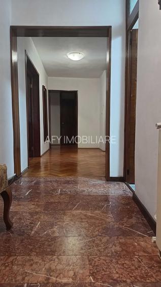 De vanzare Apartament 4 camere Stirbei Voda, ULTRACENTRAL - 3