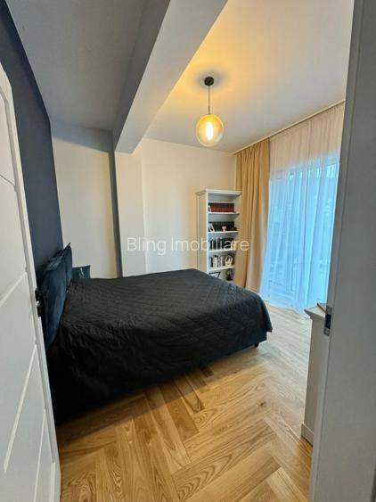 Apartament cu 4 camere, 105 mp, terasa de 50 mp, zona Teilor - 16