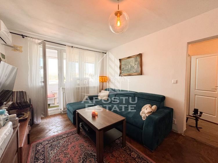 Apartament 2 camere, renovat, etaj 8, panoramica, Stadion - Hunedoara - 6