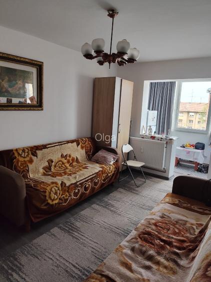 Vând apartament 1 cameră  - 5