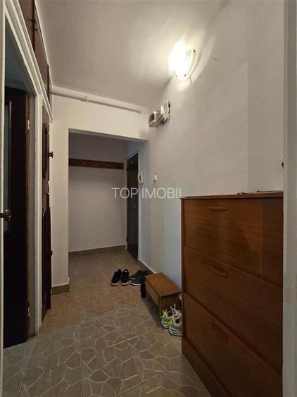 Etaj 2 - Dacia Bicaz, apartament 3 camere, mobilat, liber - 11