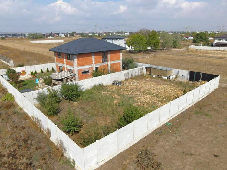 Teren Intravilan Fluturilor in rate | utilitati: curent, gaze | #UG8E - 5