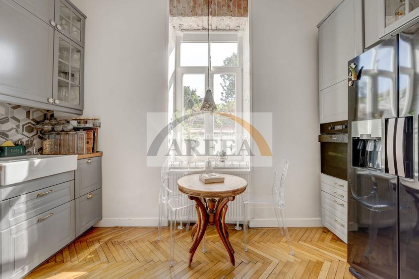 Vila Interbelica in centrul Bucurestiului-in antecontract! - 8