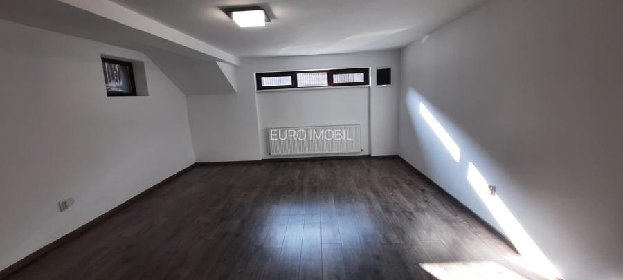 De inchiriat casa 5 camere, Tg. Mures, Zona Libertatii - 16