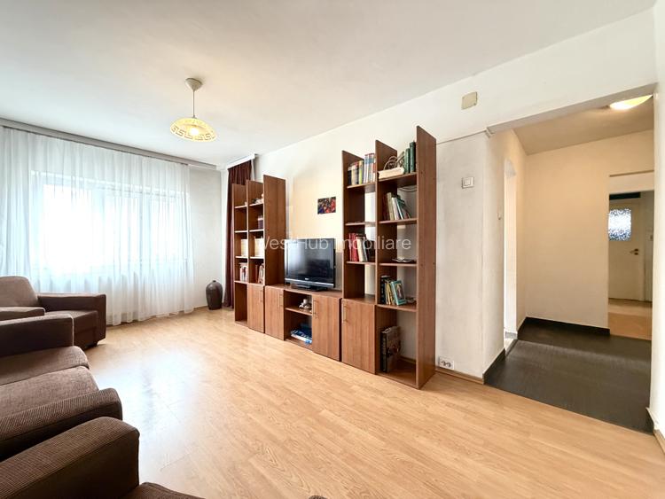 Apartament cu 3 camere, etaj trei, 58 mp utili - Zona Aradului - 2