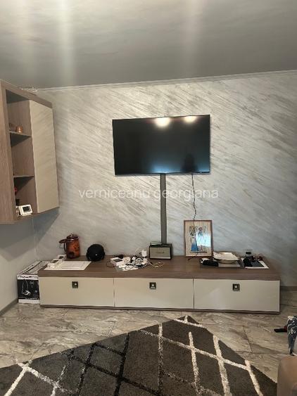 vand apartament 3 camere zona dacia - 2