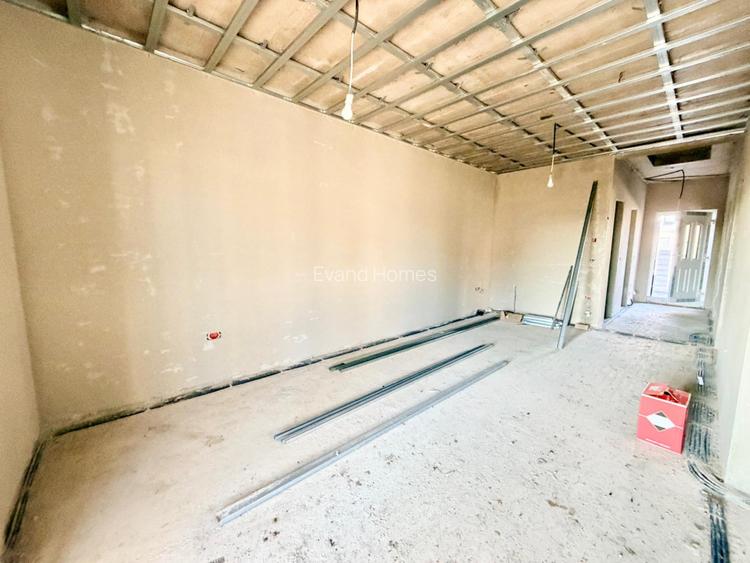 Duplex 3 camere si 381 mp teren - toate utilitatile - Mosnita - 8