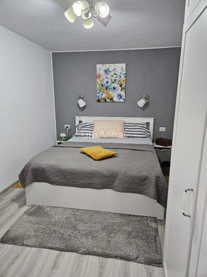 Proprietar, vând 3 camere Sânandrei  - 4