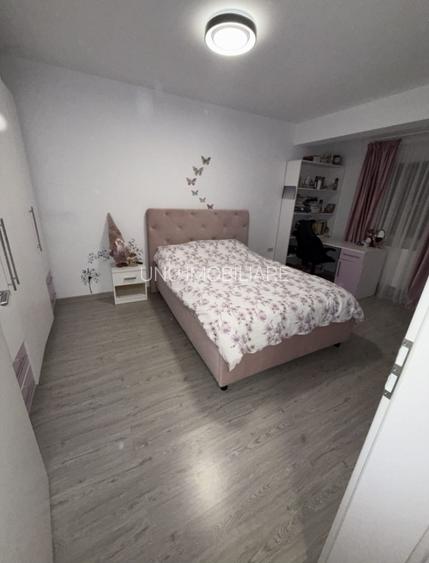 Etaj 1 - 2 camere decomandat 56mp - loc parcare  -mobilat si utilat - Kaufland G - 3