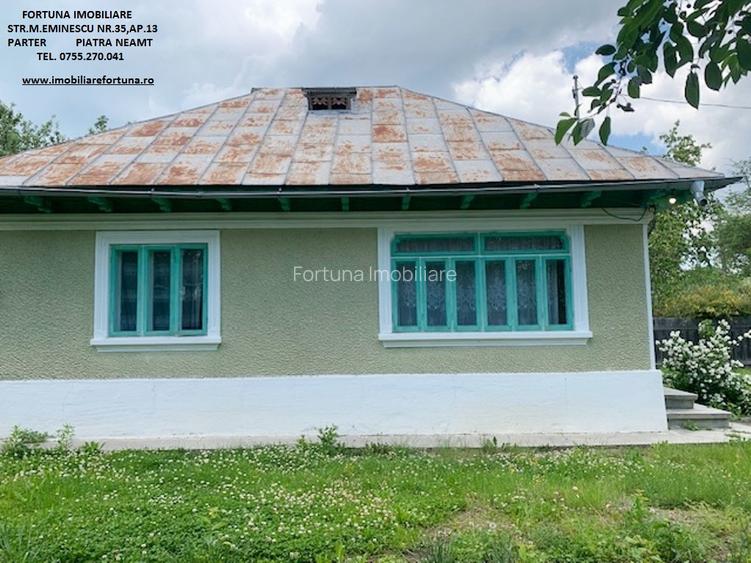 Proprietate com.Bodesti, casa+ anexe + teren 7481 mp - 2