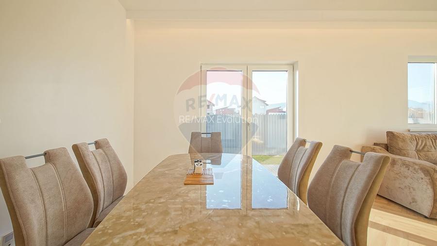 Casă smart finisaje premium, 700 mp teren Cartier Izvor | Comision 0 - 16