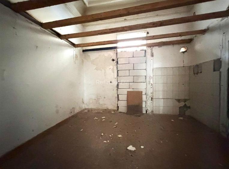 Vanzare casa + teren | Unirii - Cartier Evreiesc | teren 566 mp | necesita renov - 11