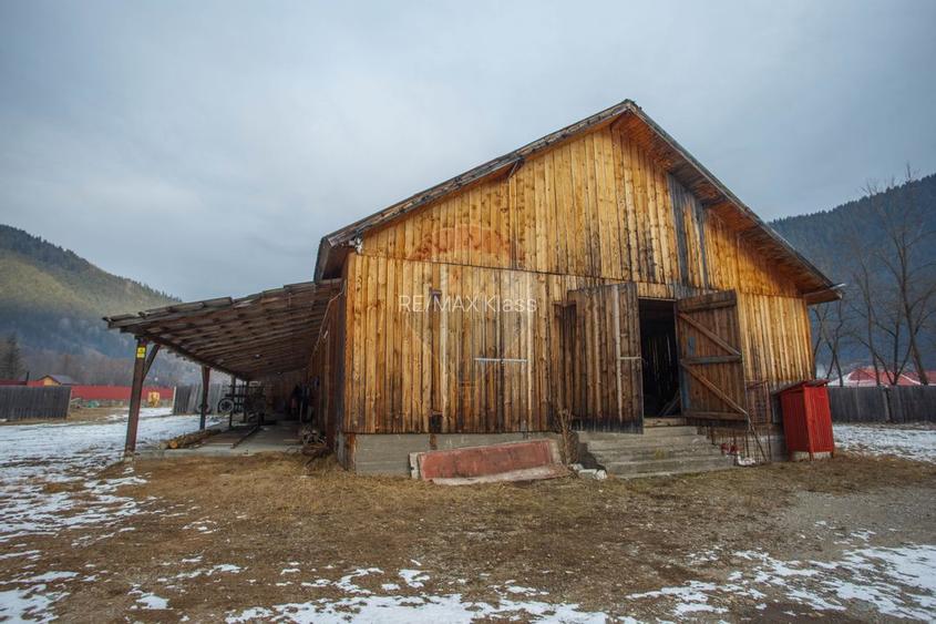 De vanzare| Hala industriala + teren, post trafo propriu, Borca, Neamt - 2