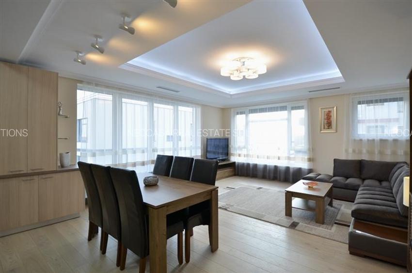 APARTAMENT 4 CAMERE, MOBILAT, CU VEDERE CATRE LACUL TEI - 4