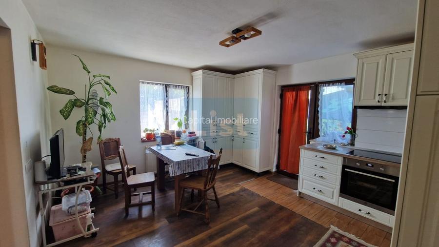 Casă spațioasă cu 4 camere plus teren 5 ari, Baia Mare - 4