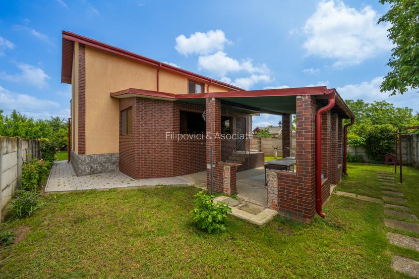 AFUMATI – CENTRAL, VILA 300 MP TOTAL, LOT 750 MP! - 9
