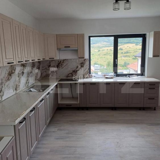 Casa Unifamiliala Noua, 118 mp, Curte 500 mp, Corusu - 5