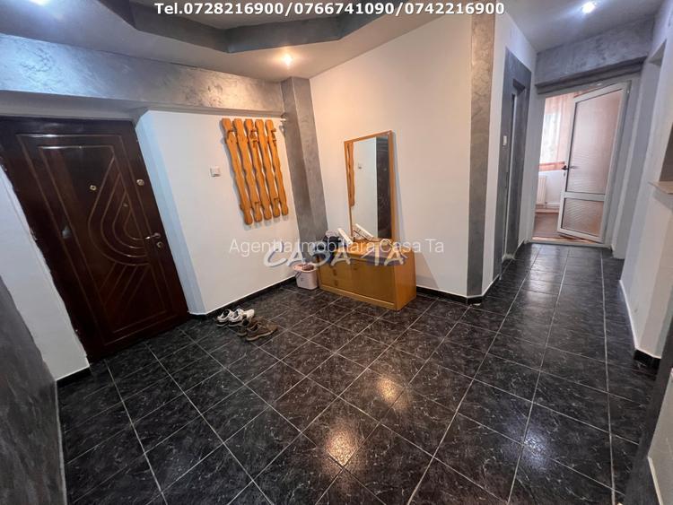 Inchiriere apartament 3 camere, situat in Targu Jiu, Victoriei - 10