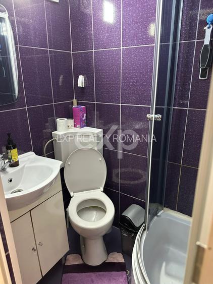 Teren 445 cu fundatie de casa mare + o Casuta locuibila moderna de 2 camere - 3