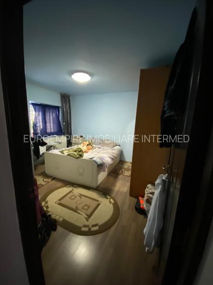 Casa Constanta  zona Km 4/5 - 9