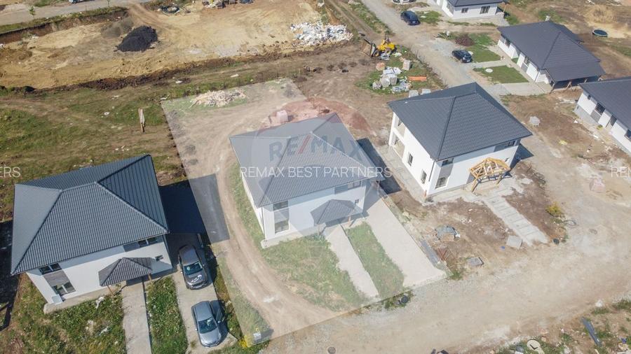 Casa cu 4 camere de vanzare, Jucu de Sus, Frasinului Nr.6 Semifinisat - 3